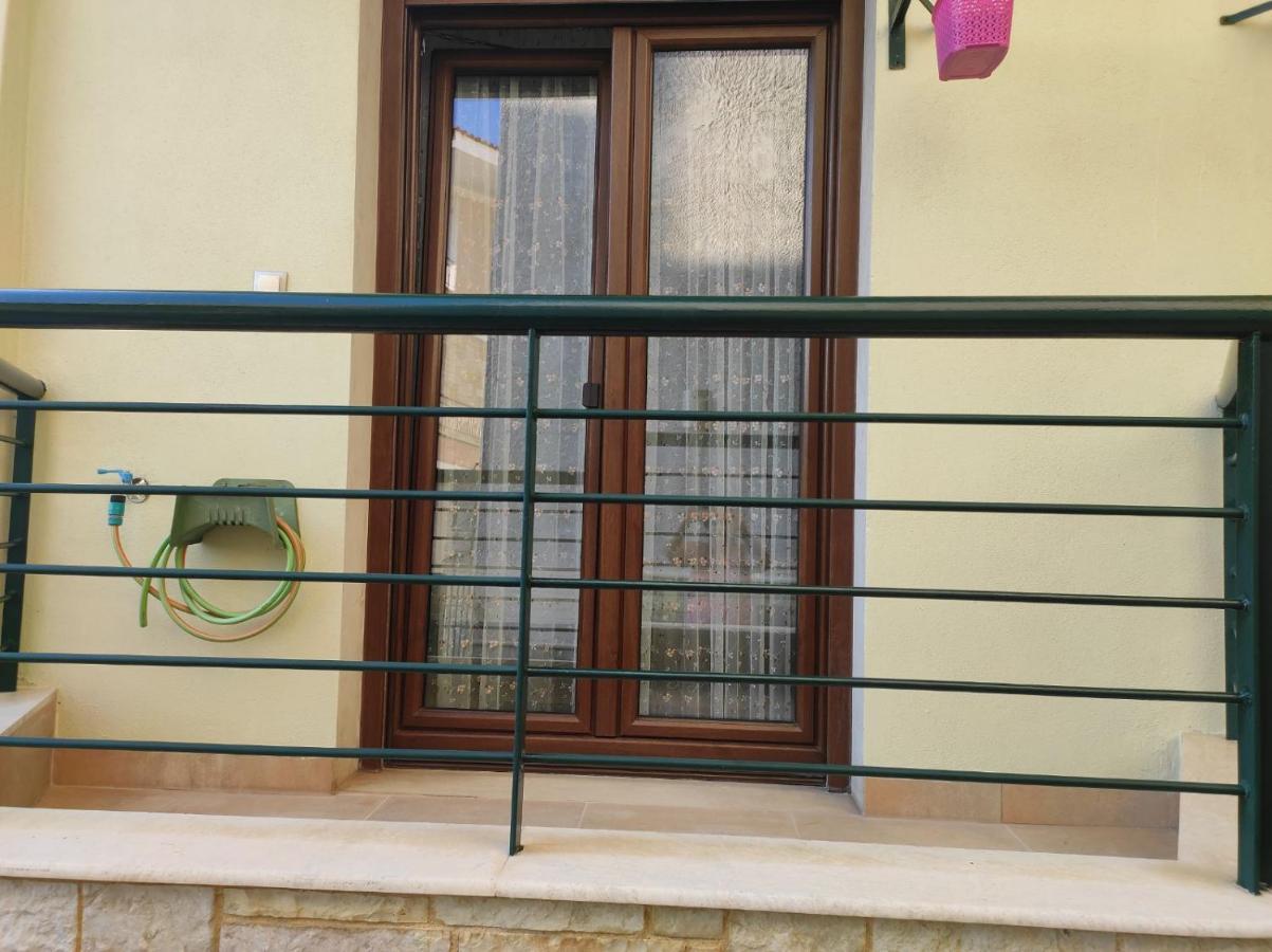Eleni-Areti Apartment Pefkochori Exterior foto